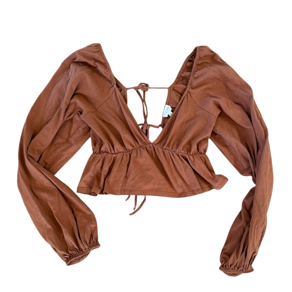 Le Lis Tie Blouse